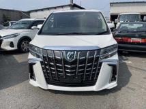 2022 Toyota Alphard Hybrid