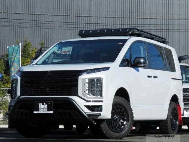 2025 Mitsubishi Delica D5