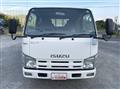 2014 Isuzu Elf Truck