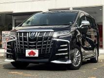 2022 Toyota Alphard Hybrid