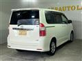 2007 Toyota Noah