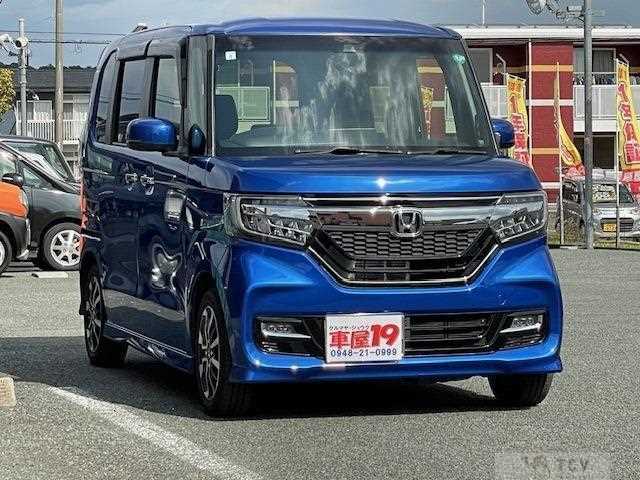 2017 Honda N BOX
