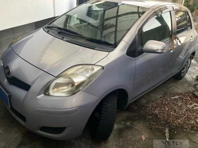 2010 Toyota Vitz