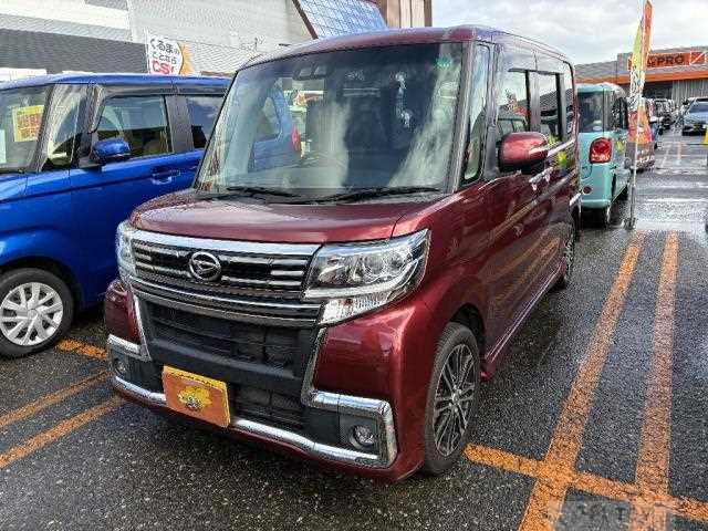 2017 Daihatsu Tanto