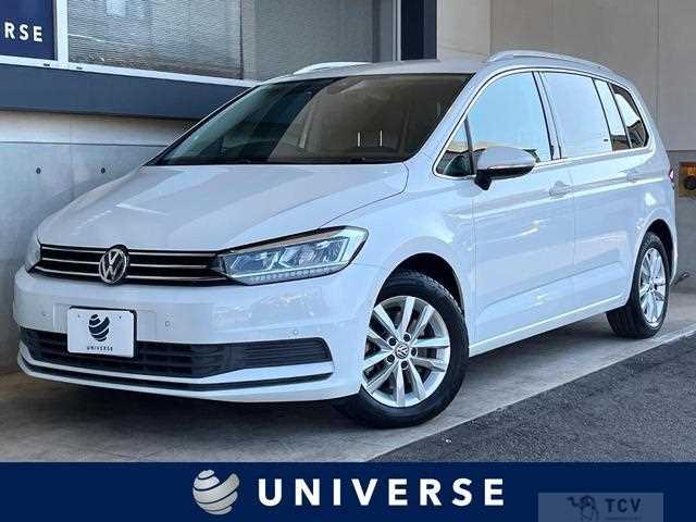 2017 Volkswagen Golf Touran