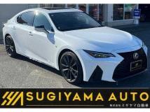 2023 Lexus IS