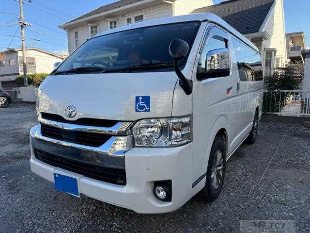 2020 Toyota Hiace Wagon