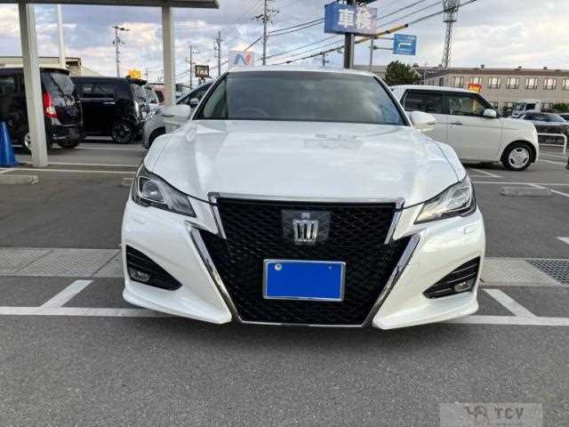 2015 Toyota Crown