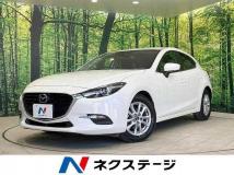 2018 Mazda Axela