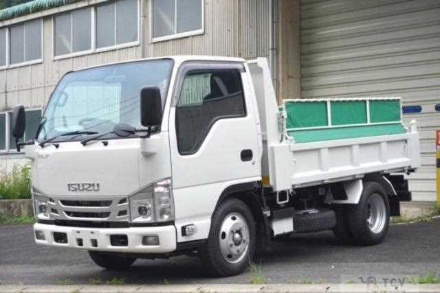 2022 Isuzu Elf Truck
