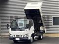 2005 Isuzu Elf Truck