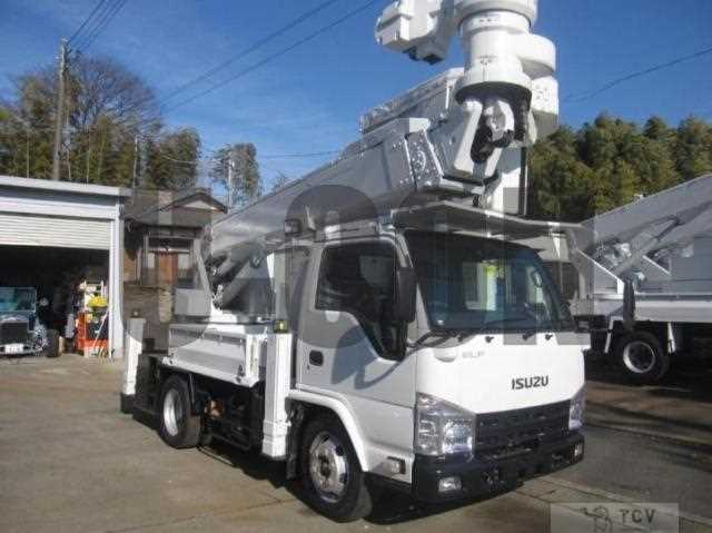 2011 Isuzu Elf Truck