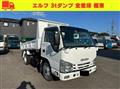 2016 Isuzu Elf Truck