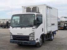 2020 Isuzu Elf Truck