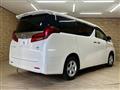 2019 Toyota Alphard Hybrid