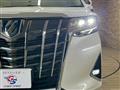 2019 Toyota Alphard Hybrid
