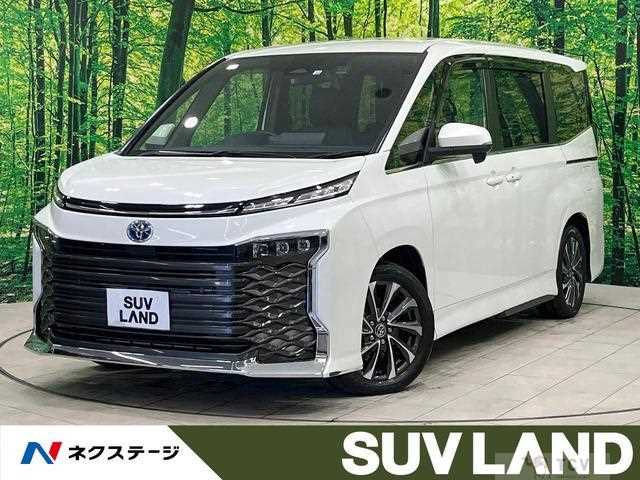 2022 Toyota Voxy