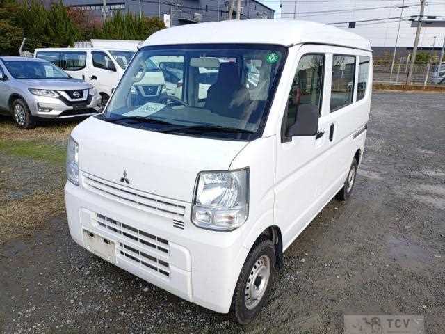 2018 Mitsubishi Minicab Van