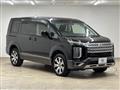 2019 Mitsubishi Delica D5
