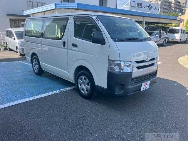 2015 Toyota Regiusace Van