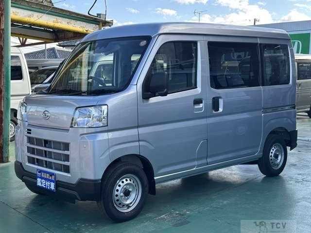 2025 Daihatsu Hijet Cargo