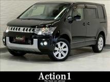 2016 Mitsubishi Delica D5