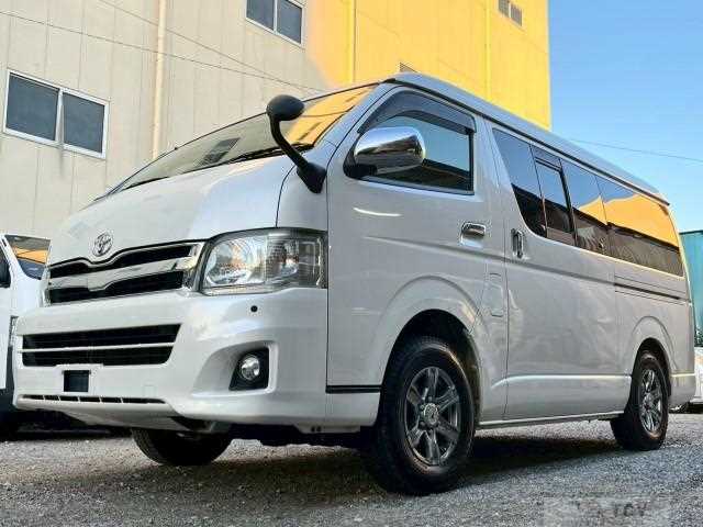 2011 Toyota Hiace Van