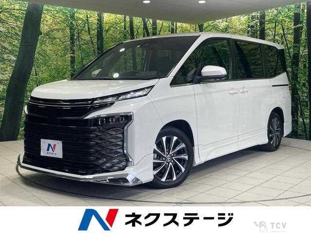 2023 Toyota Voxy