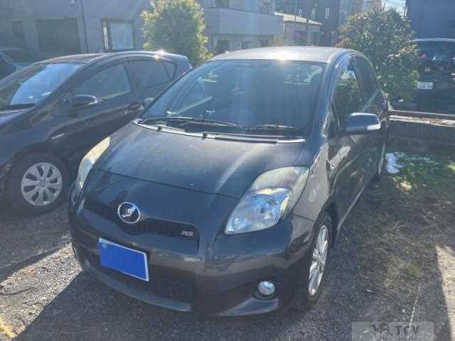 2010 Toyota Vitz