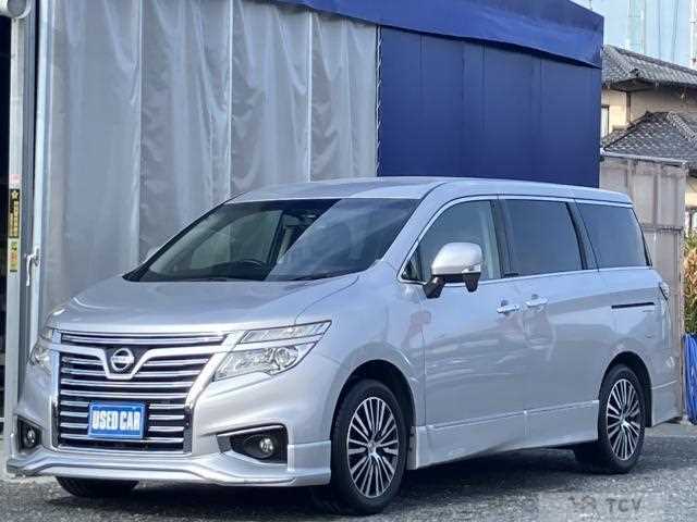 2017 Nissan Elgrand