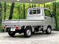 2025 Nissan Clipper Truck