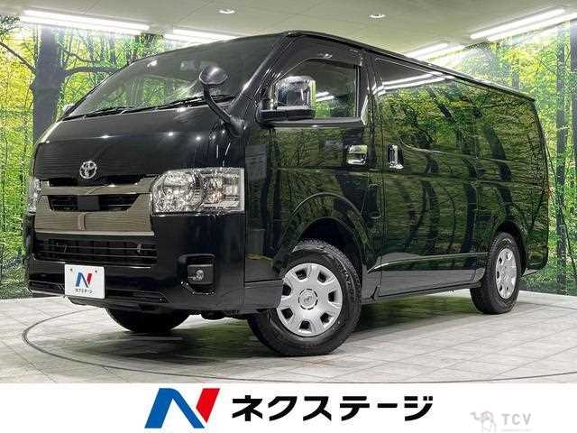 2022 Toyota Hiace Van