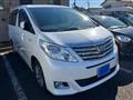 2013 Toyota Alphard Hybrid