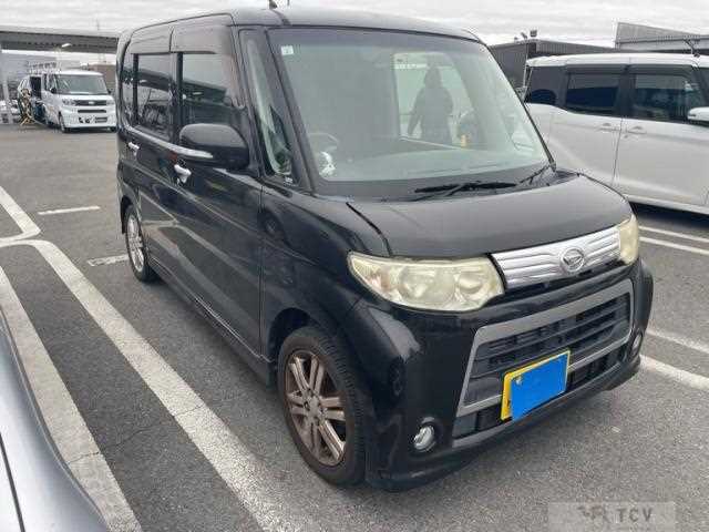 2011 Daihatsu Tanto