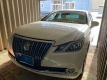 2017 Toyota Crown Majesta