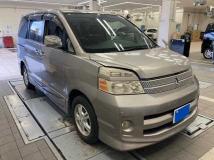 2007 Toyota Voxy