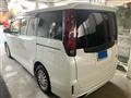 2014 Toyota Noah