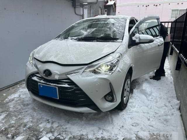 2019 Toyota Vitz