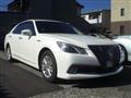 2013 Toyota Crown