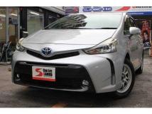 2015 Toyota PRIUS α