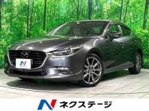 2018 Mazda Axela