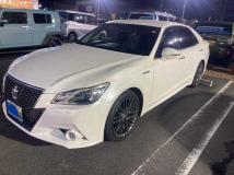 2014 Toyota Kluger Hybrid