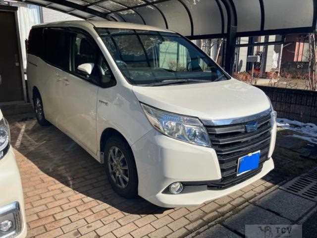 2015 Toyota Noah