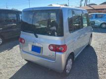 2007 Daihatsu Tanto