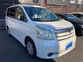 2009 Toyota Noah