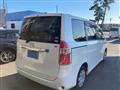 2009 Toyota Noah