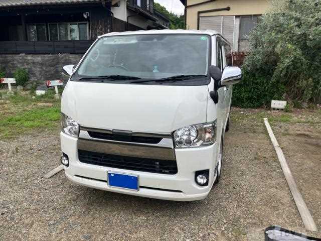 2018 Toyota Regius Wagon