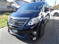 2013 Toyota Alphard G