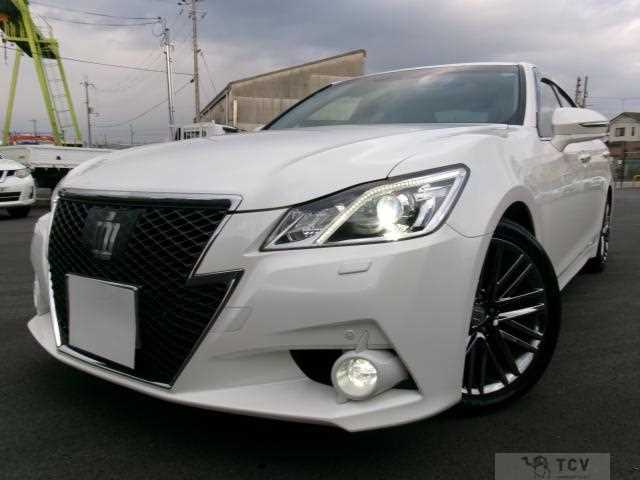2013 Toyota Crown
