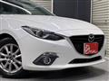 2015 Mazda Axela